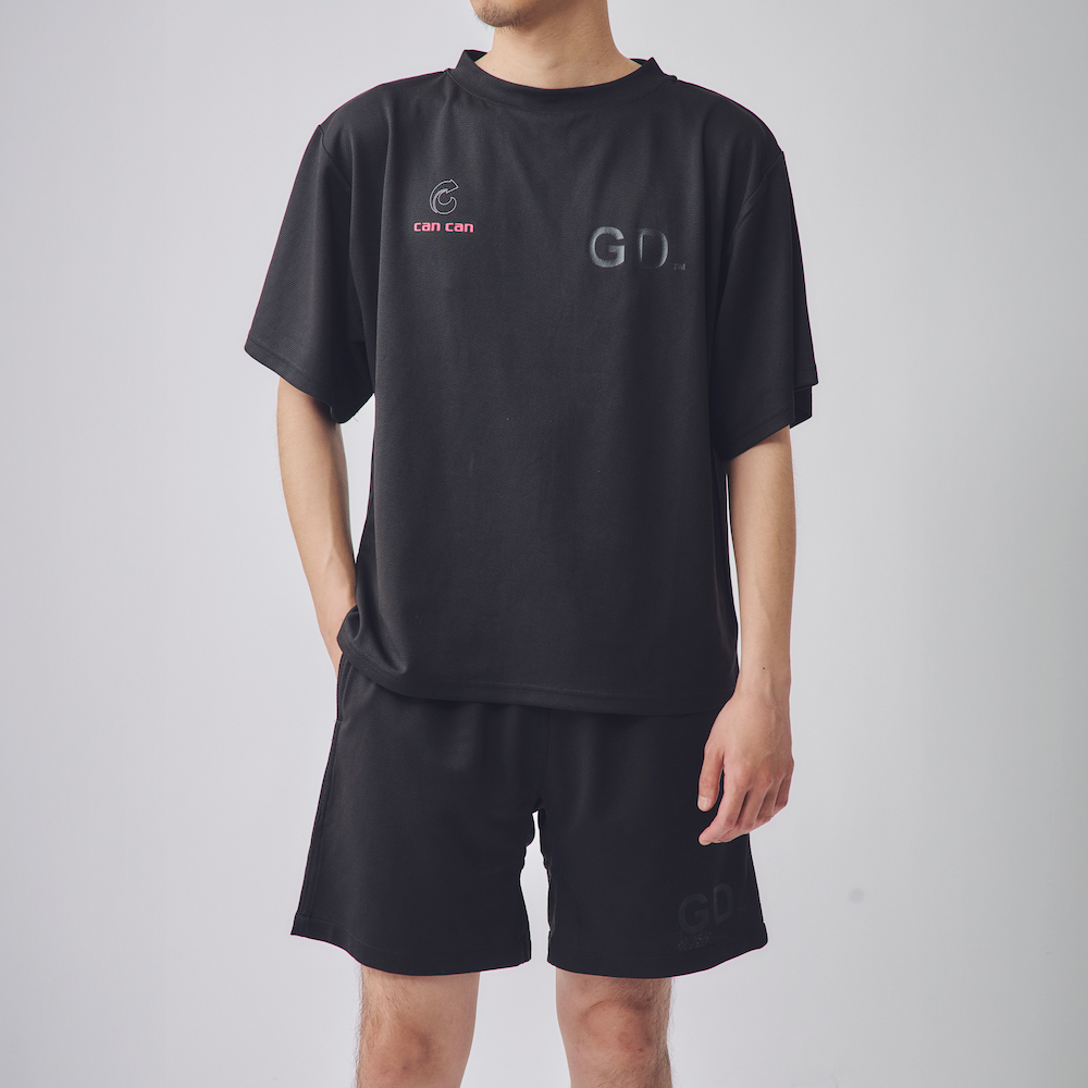 THE FIT KIT 半袖クルーネックシャツ / ブラック
