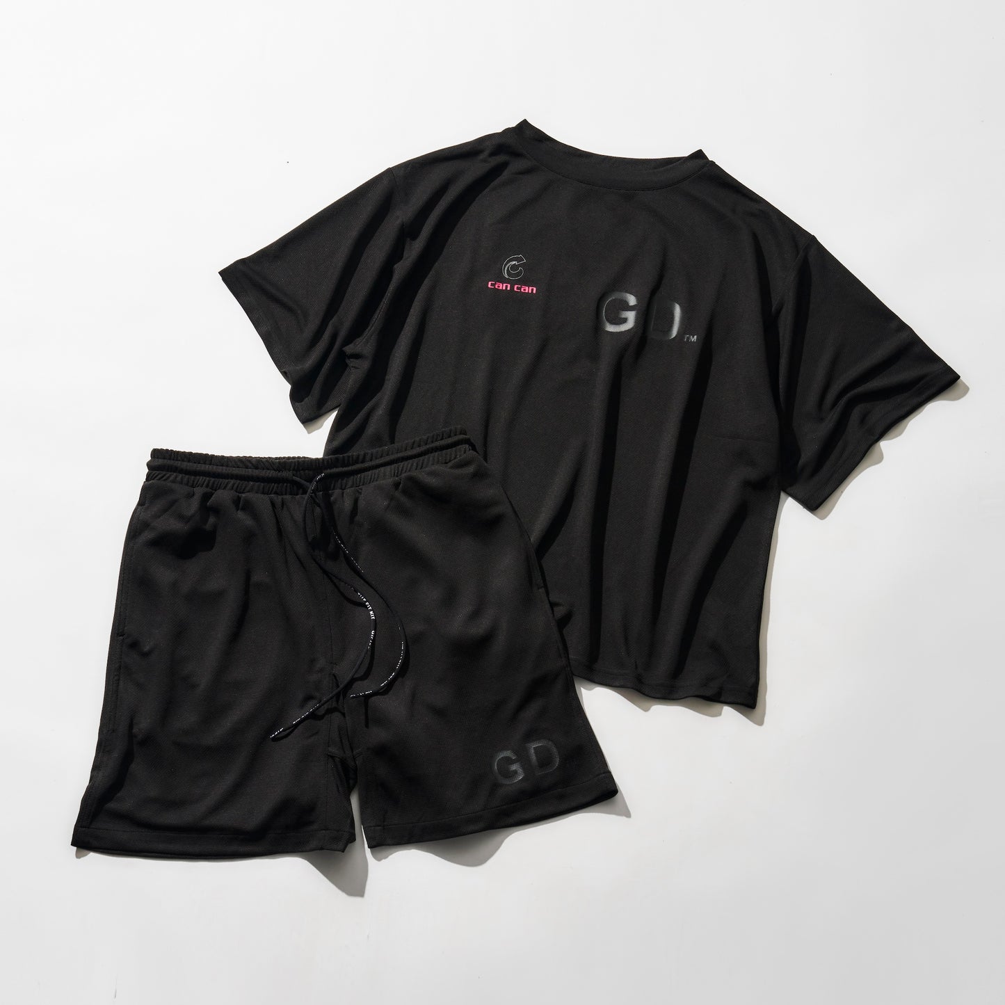 THE FIT KIT 半袖クルーネックシャツ / ブラック